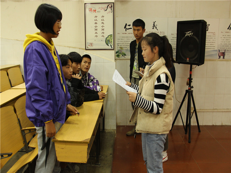 预赛正在进行.JPG 预赛正在进行.JPG