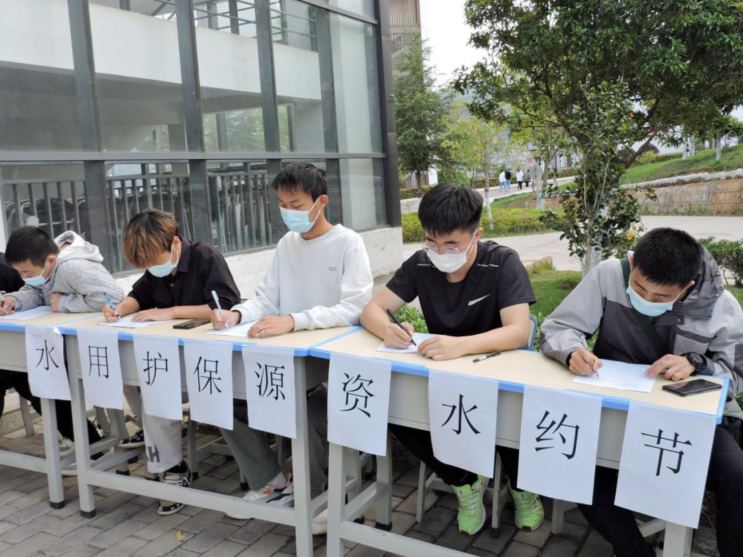 图片30.png 图片30.png