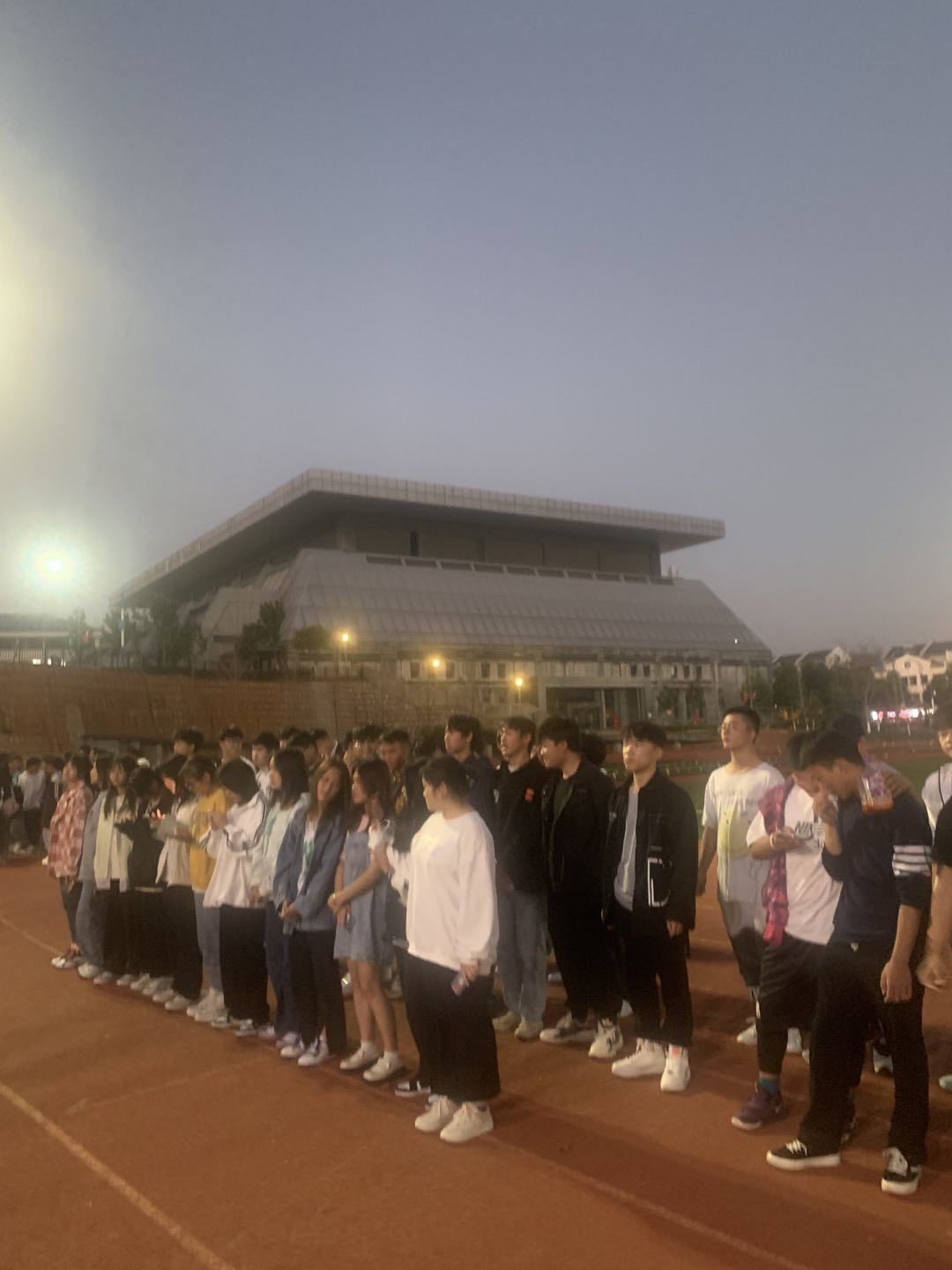 图片16.png 图片16.png